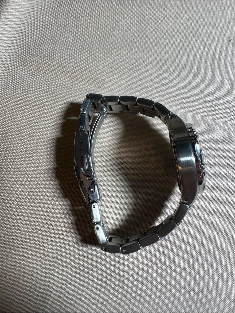 Fossil Silver Watch with Pink-Purple Gradient Dial - Picture 2 of 3